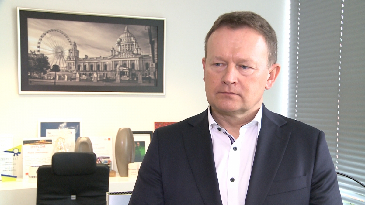 Już co czwarty cyberatak dotyczy urządzeń mobilnych. Oszuści próbują przejąć kontrolę nad płatnościami i danymi osobistymi