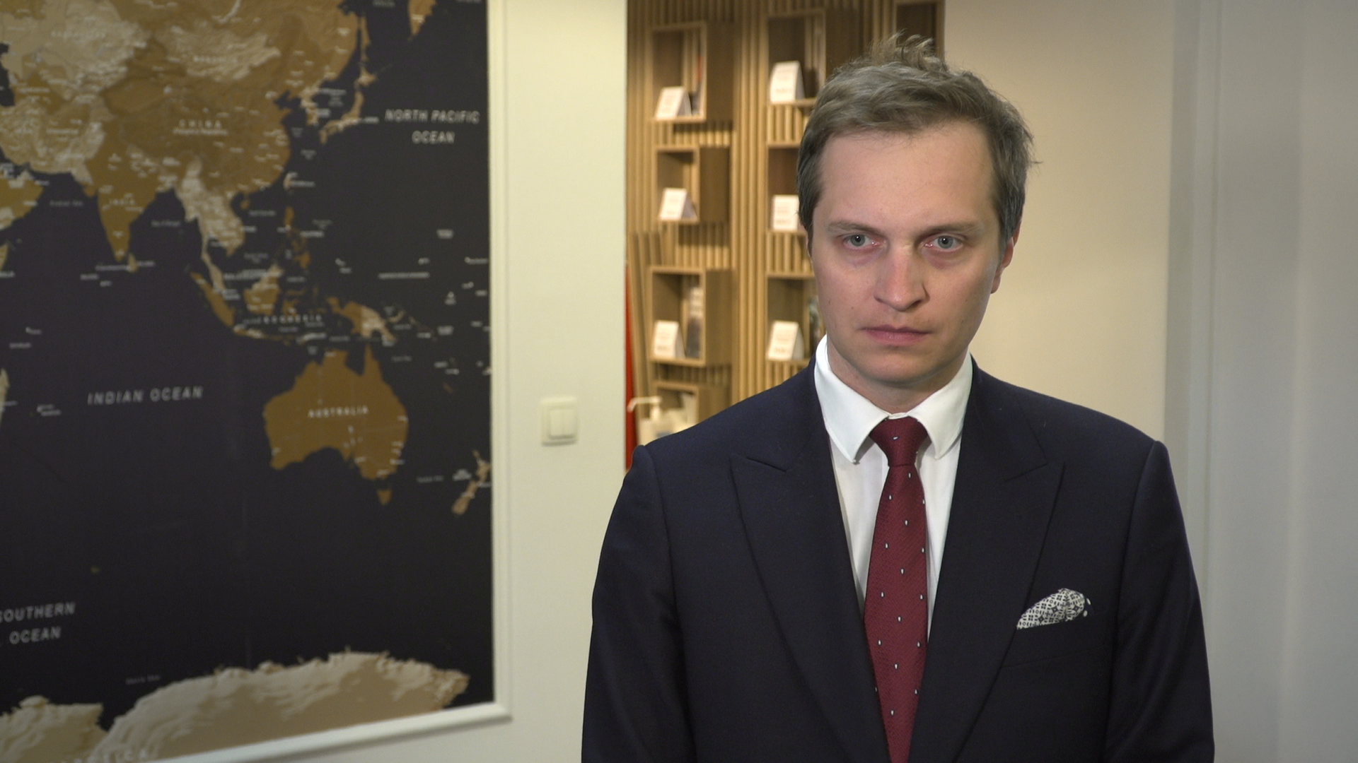 WEI: Przyszła kadencja prezesa NBP może być najtrudniejsza w historii. Powołanie na nią prof. Glapińskiego może uspokoić rynki finansowe i zapewnić przewidywalność w polityce monetarnej