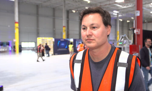 W Amazon pracuje ponad 750 tys. robotów. Najnowszy jest wyposażony w „zmysł” dotyku