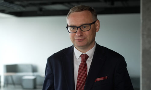 Kończą się konsultacje Planu Społeczno-Klimatycznego. 2,4 mld euro trafi na sektor transportu po 2026 roku