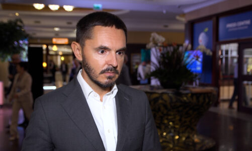 Grupa bp zwiększa inwestycje w wydobycie ropy i gazu. To nie oznacza porzucenia transformacji energetycznej