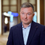 Światłowód napędza cyfryzację biznesu. Nowe inwestycje telekomów mają wypełnić białe plamy